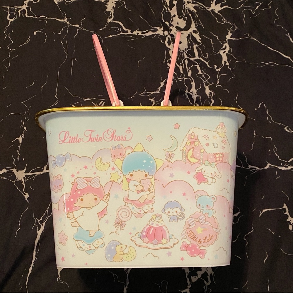 Little Twin Stars ☁️ 2016 Storage Organizational Bin - Picture 5 of 8